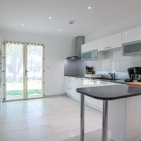 Laouchet By Interhome * Pontenx-les-Forges